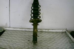 Amortisseur avant droit