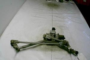Moteur essuie glace avant
