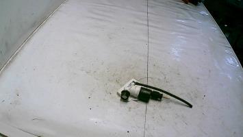 Pompe lave glace avant