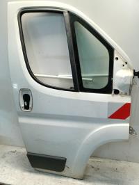 Porte avant droit