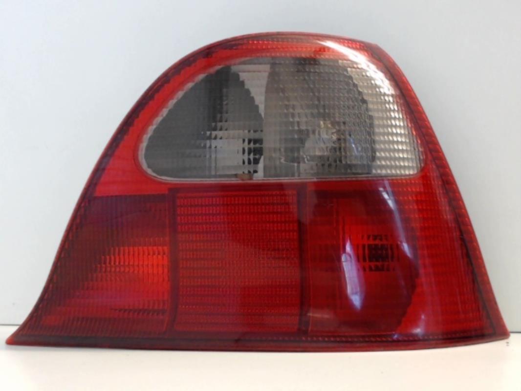 Fanale posteriore principale destro (luci)
