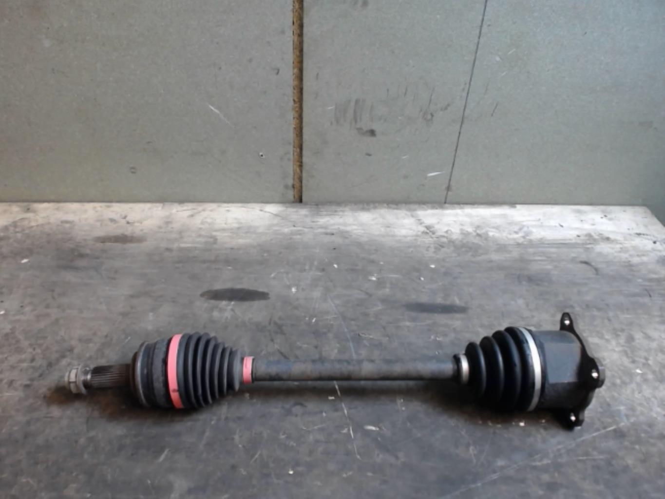 Cardan arriere droit (transmission)