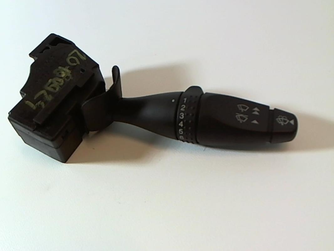 Commodo d'essuie glaces