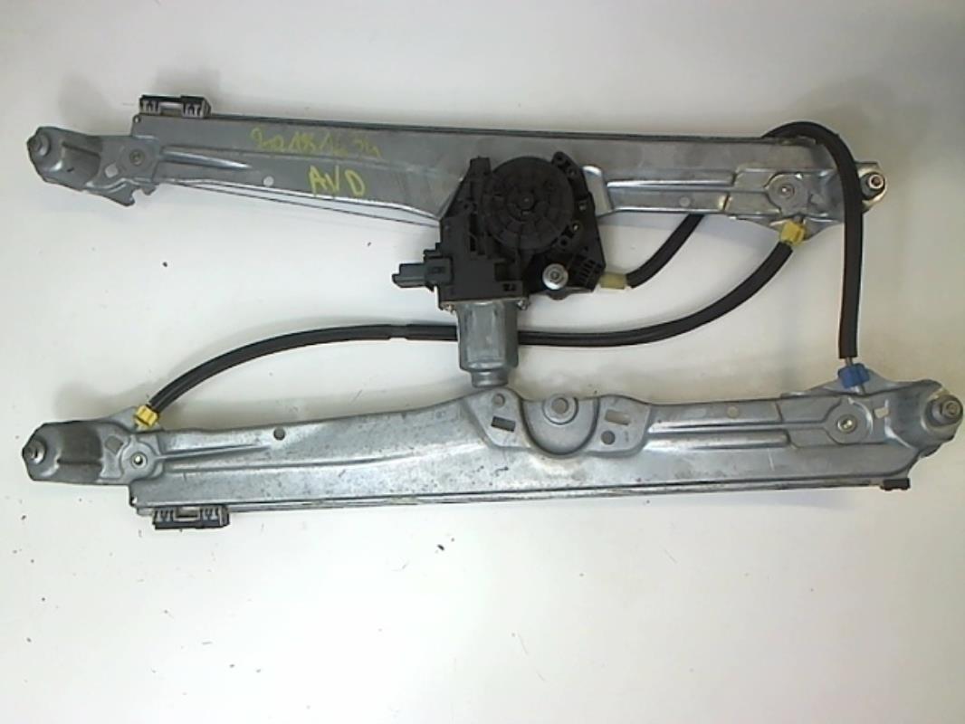 Leve vitre electrique avant droit