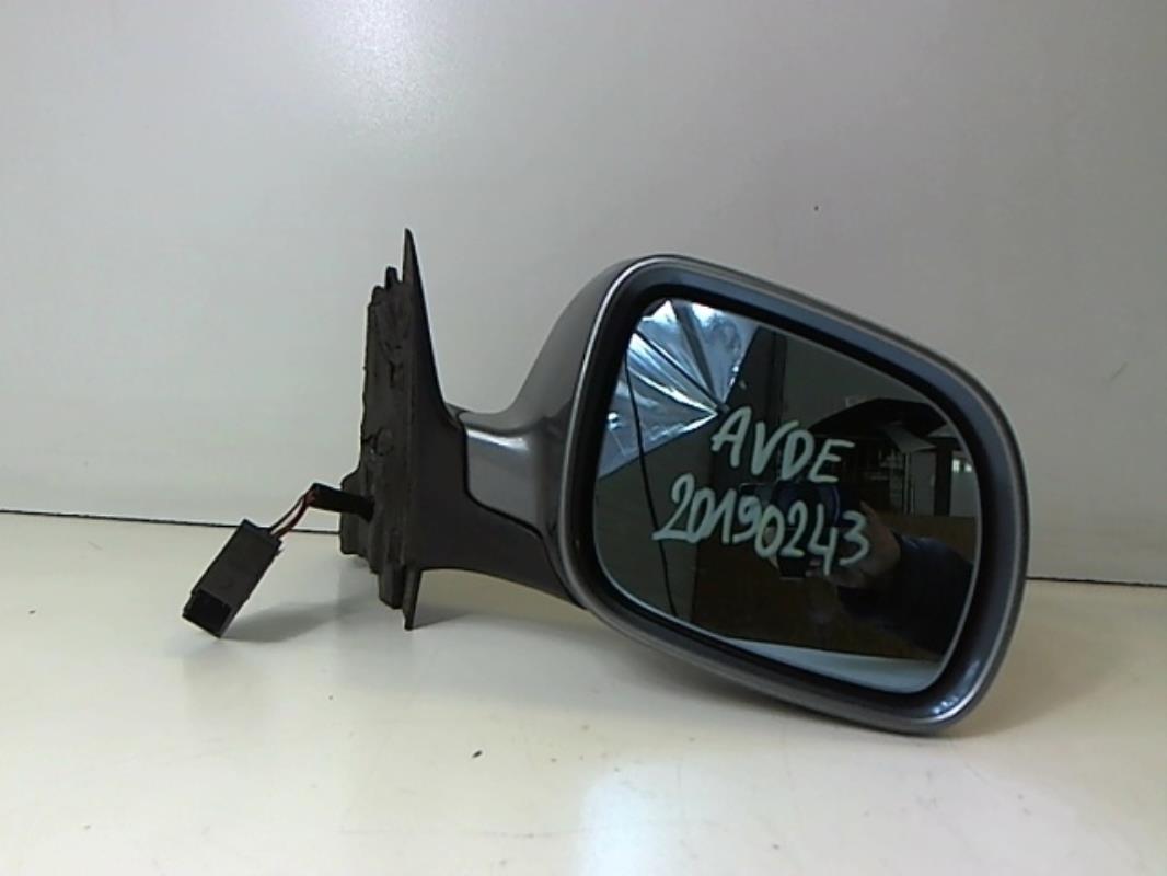 Retrovisor derecho