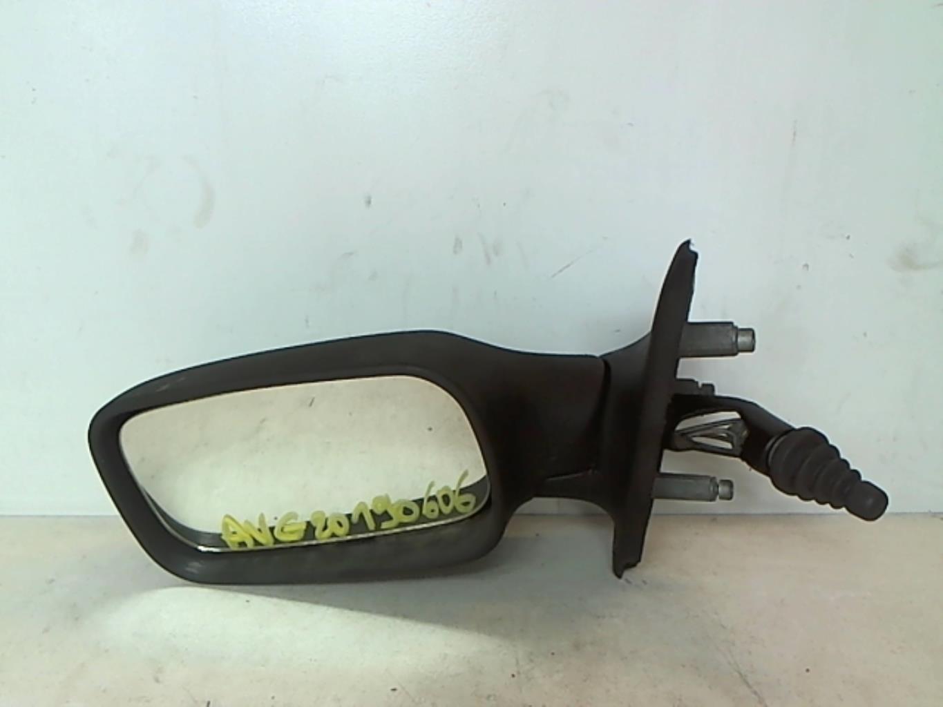 Specchietto retrovisore sinistro