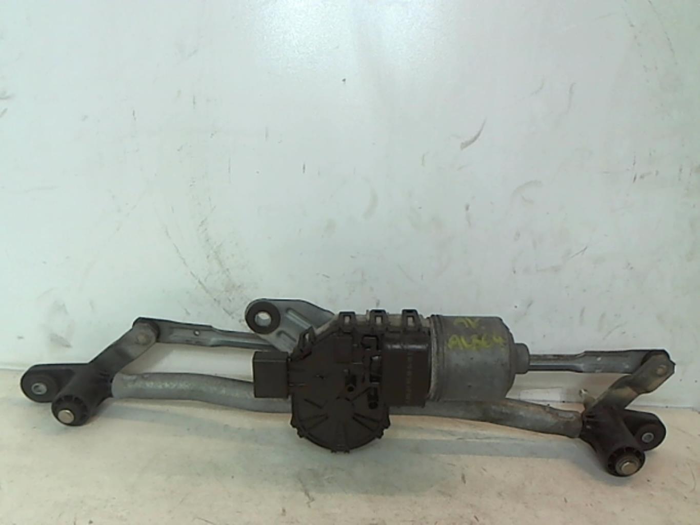 Moteur essuie glace avant