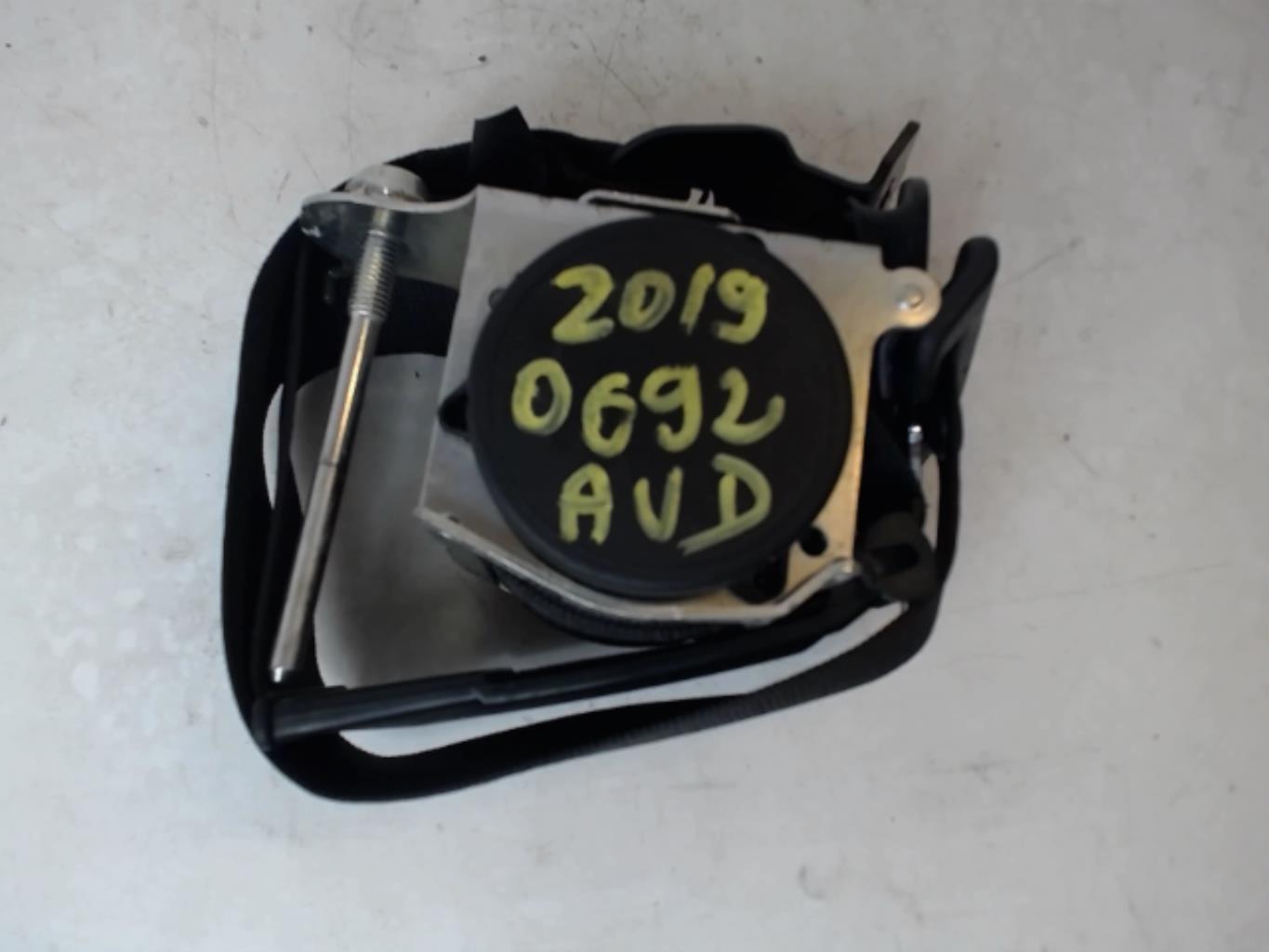 Ceinture avant droit