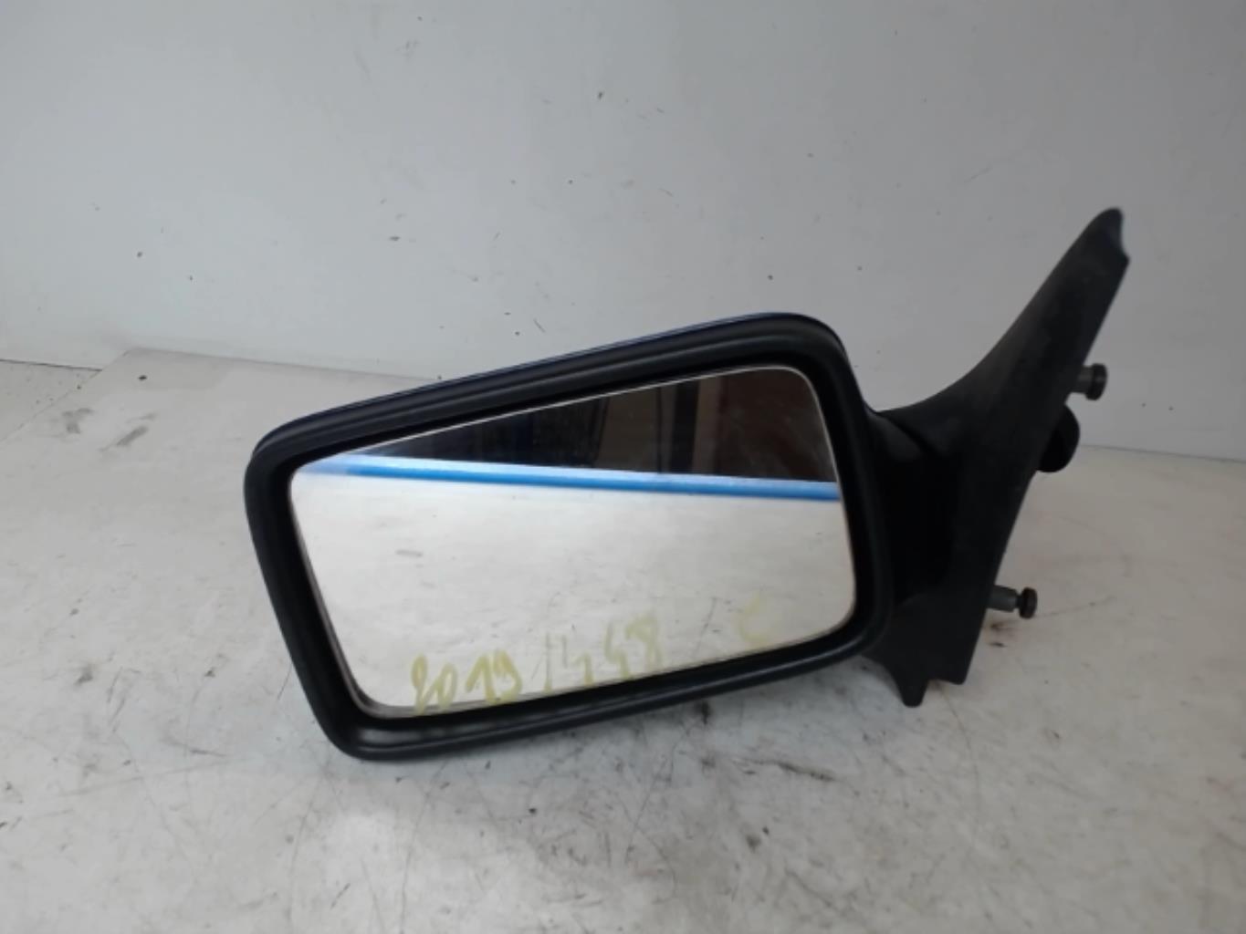 Specchietto retrovisore sinistro