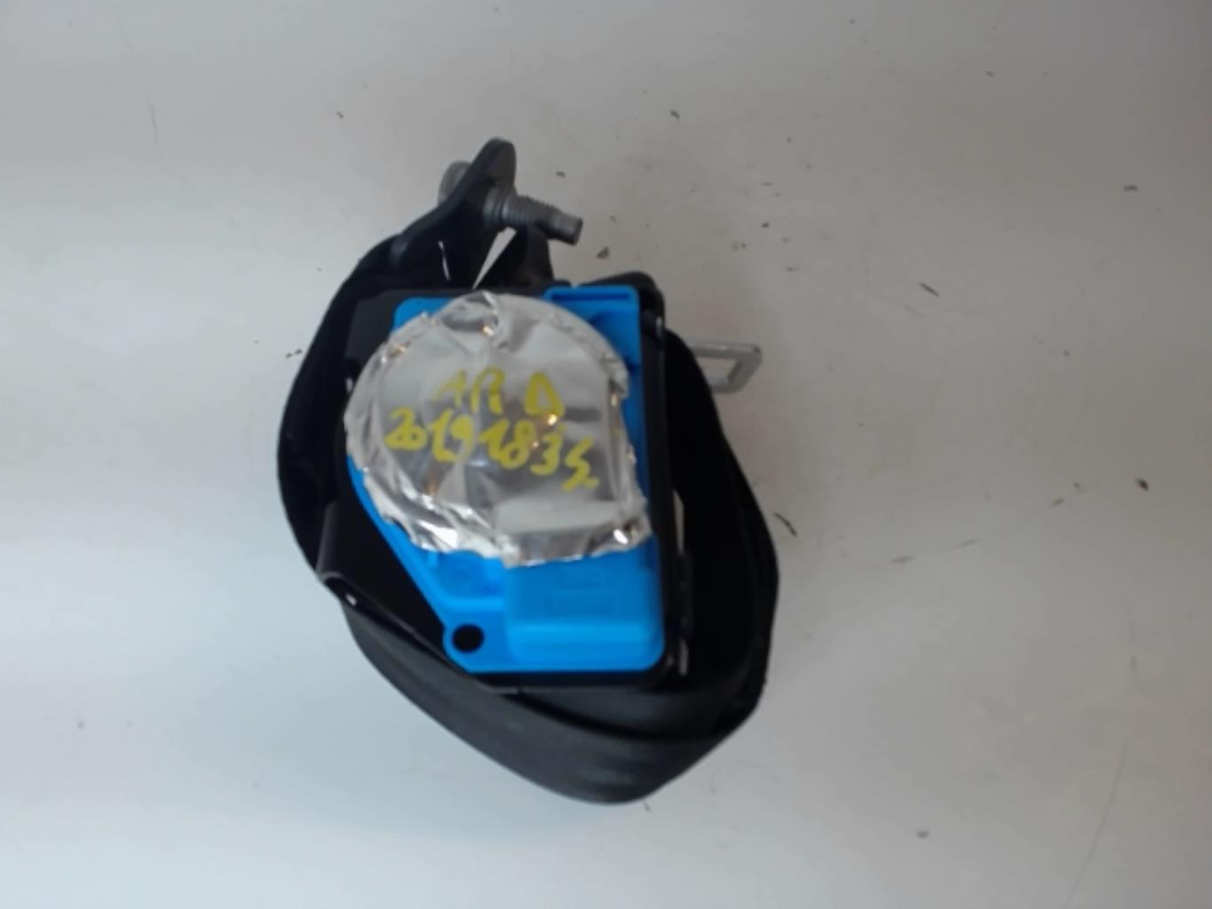 Ceinture arriere droit