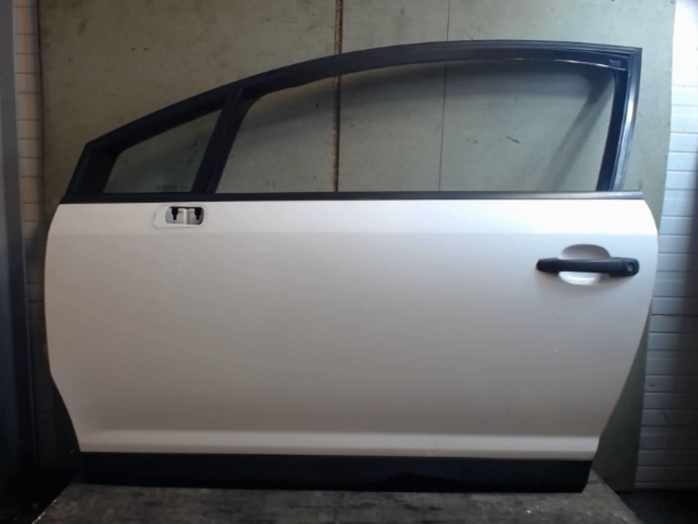 Porte avant gauche