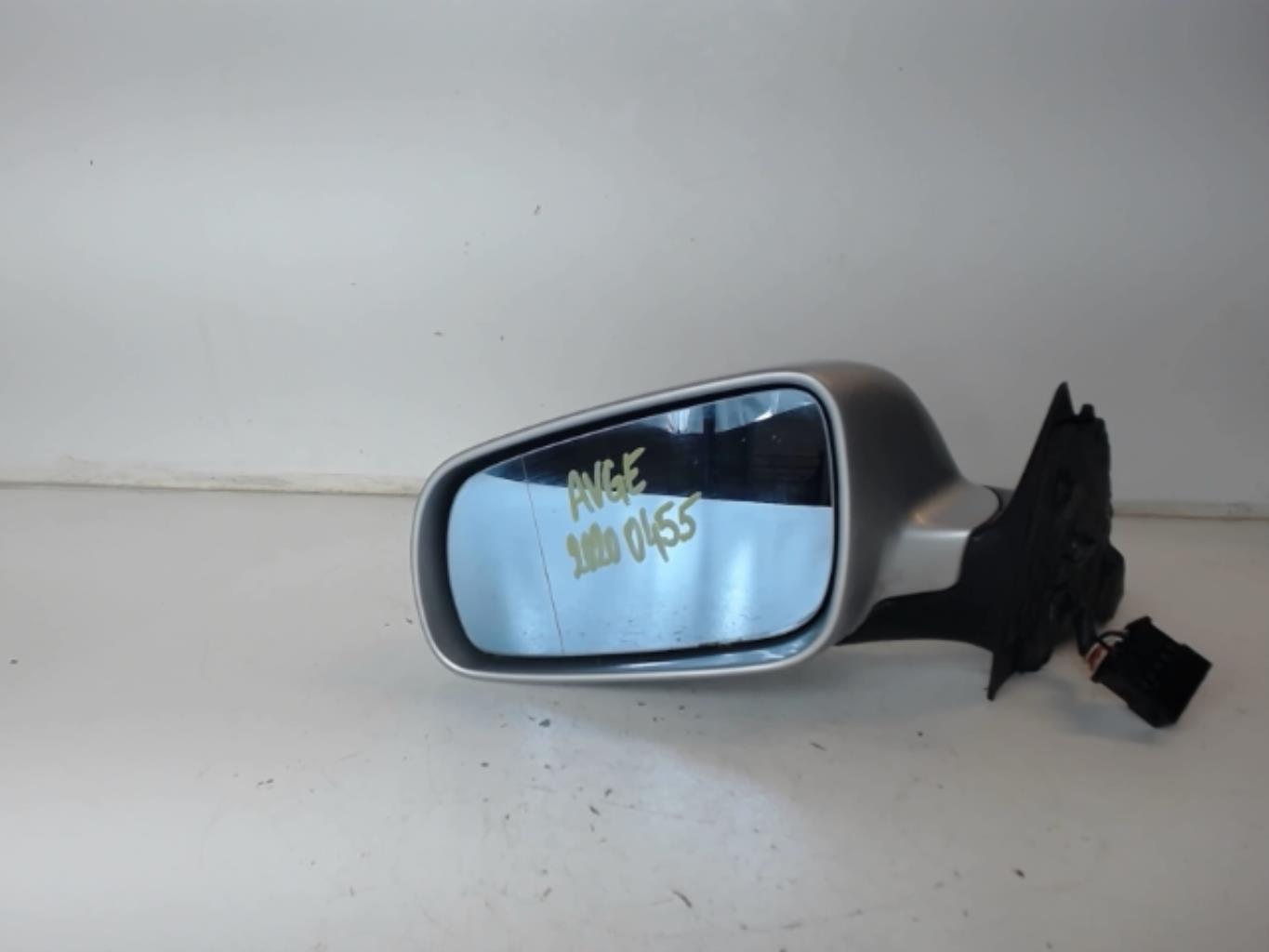 Retrovisor izquierdo