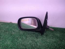 Retrovisor izquierdo