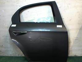 Puerta trasera derecha