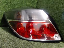 Fanale posteriore principale sinistro (luci)