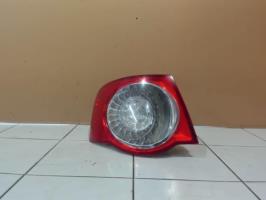 Fanale posteriore principale sinistro (luci)