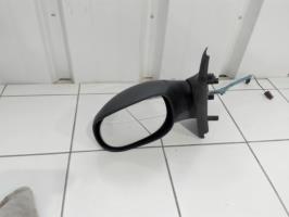 Retrovisor izquierdo