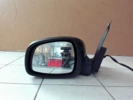 Specchietto retrovisore sinistro