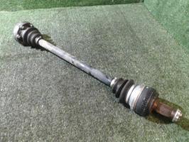 Cardan arriere droit (transmission)