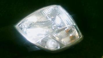 Gruppo ottico anteriore principale destro (luci)(faro)