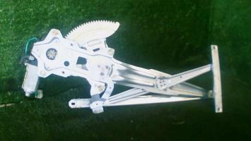 Leve vitre electrique avant droit