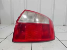 Fanale posteriore principale destro (luci)