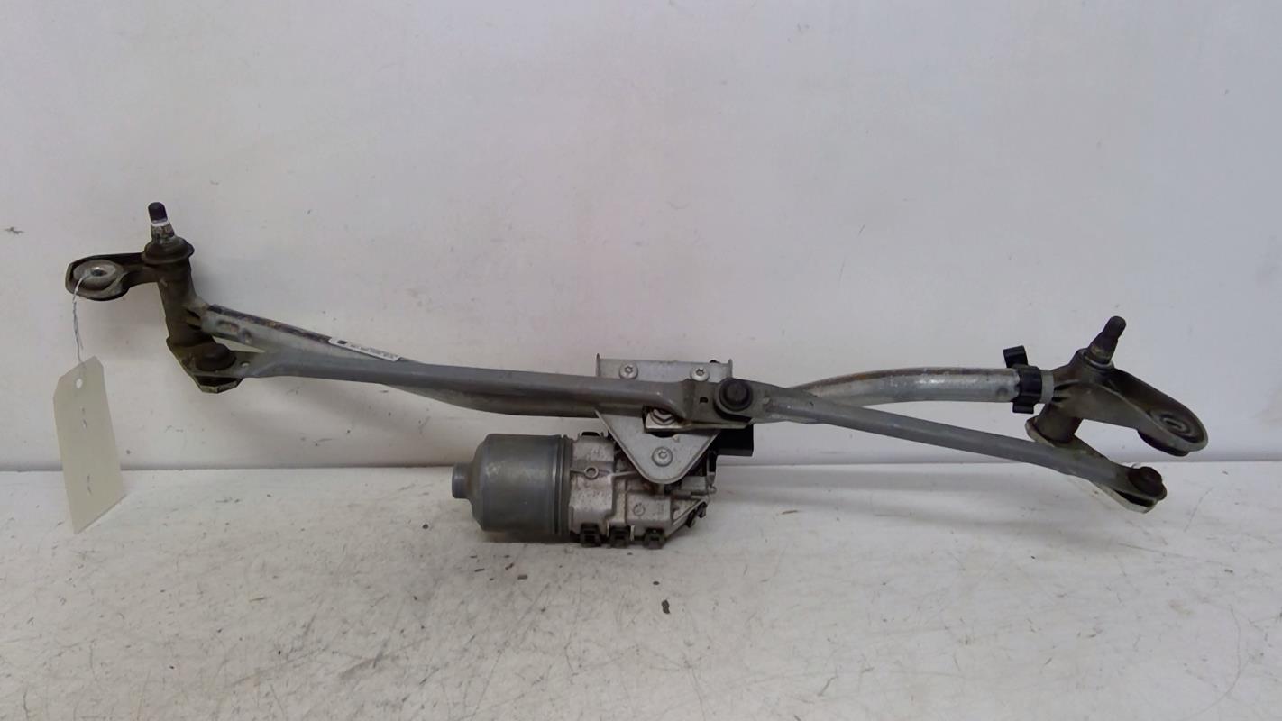 Moteur essuie glace avant