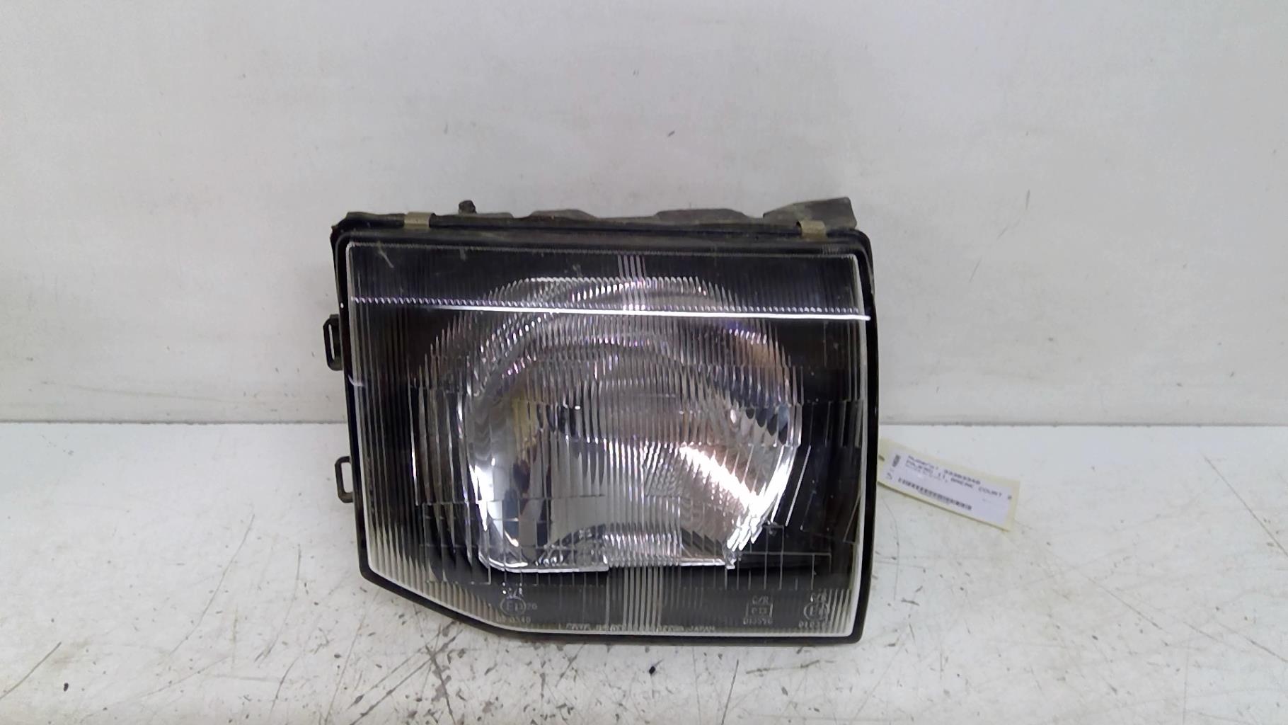 Óptica delantera principal derecha (luces) (faro)