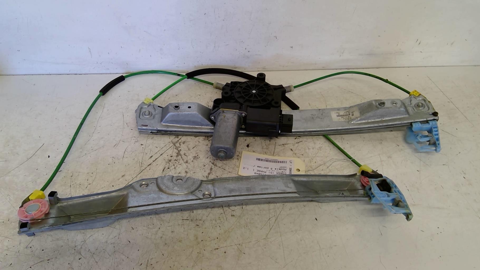 Leve vitre electrique avant droit
