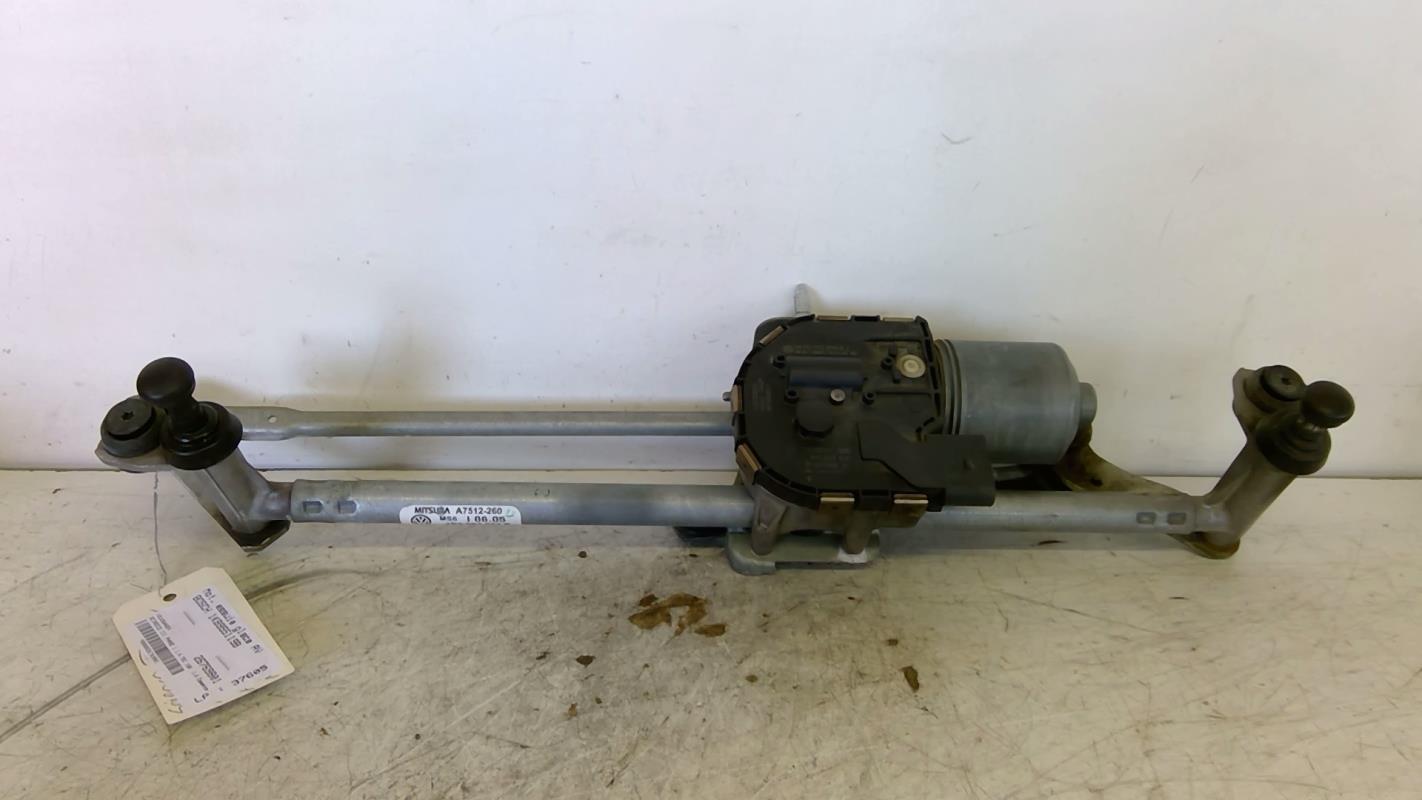 Moteur essuie glace avant