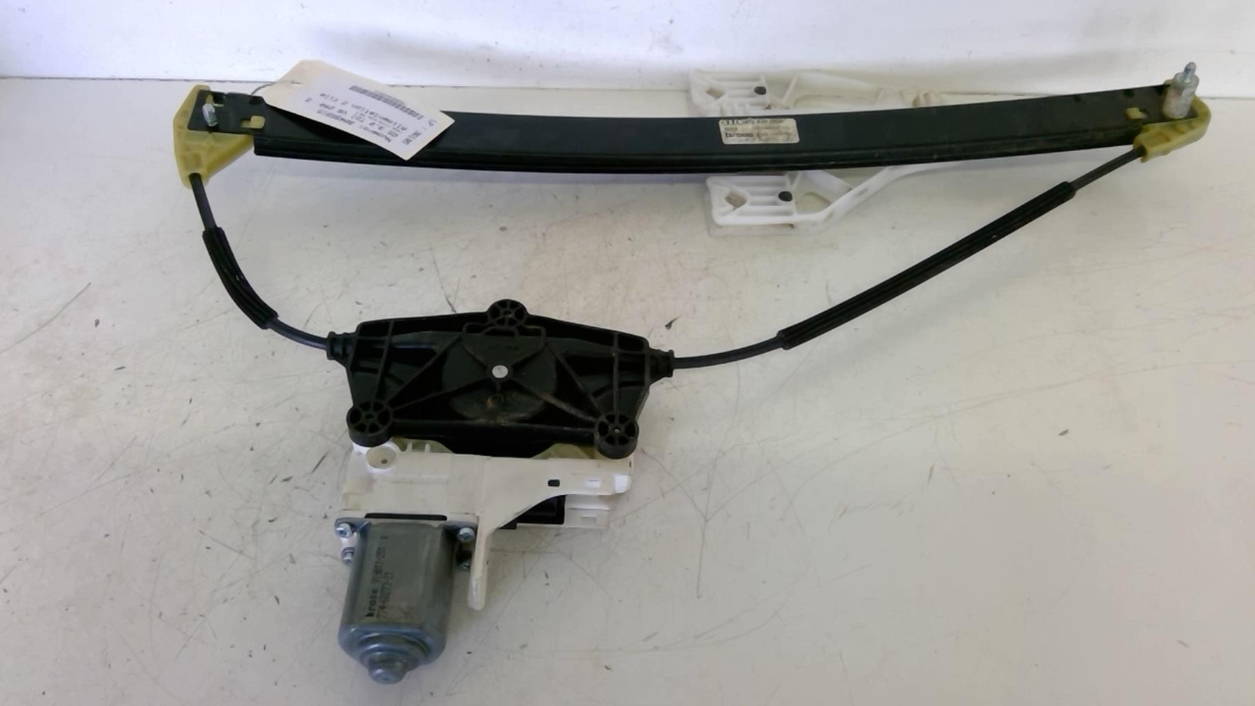Leve vitre electrique arriere droit