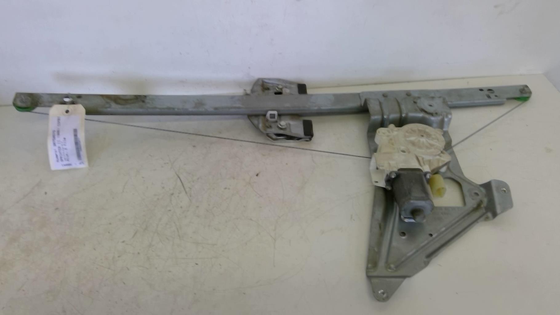 Leve vitre electrique avant gauche