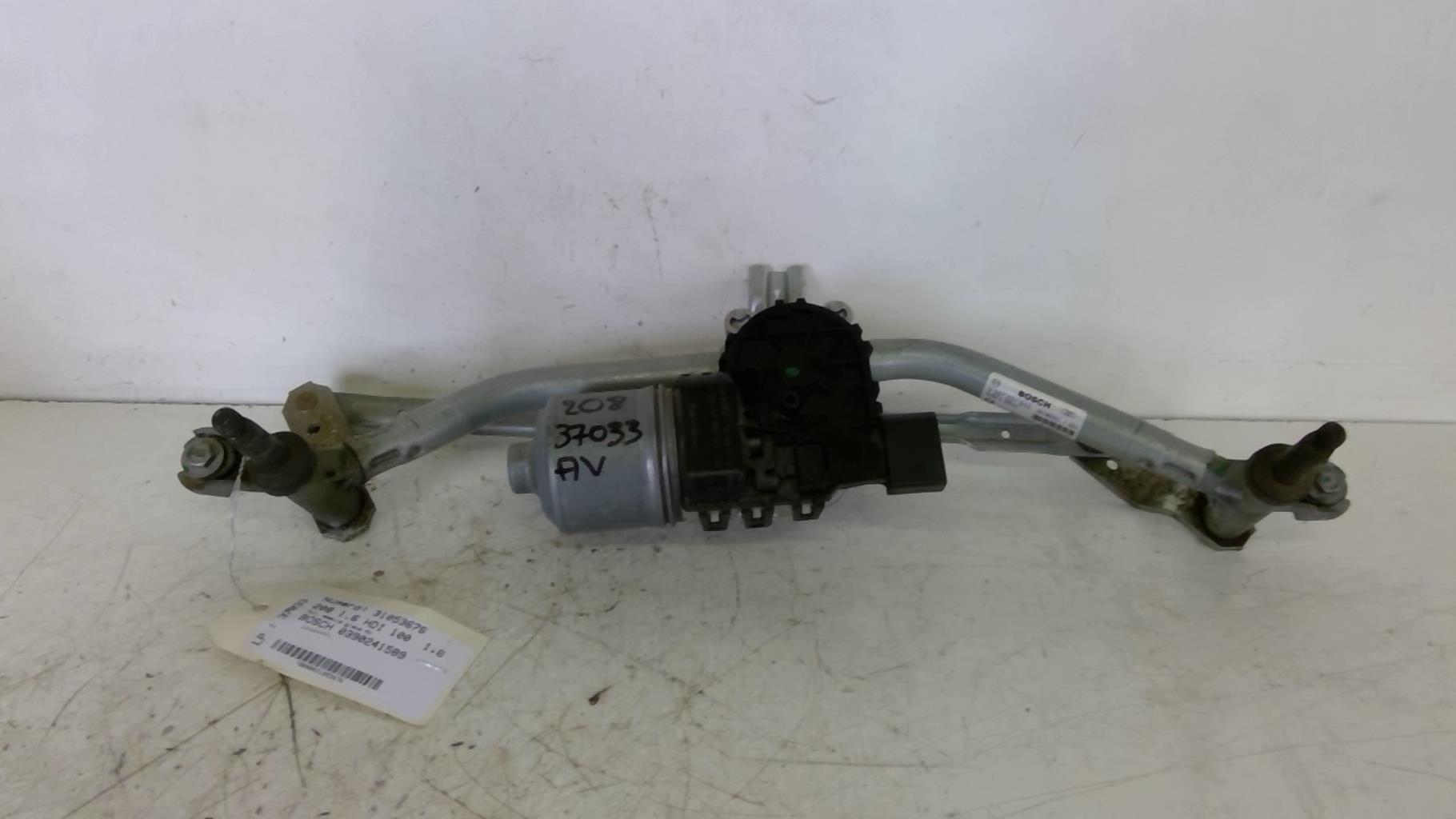 Moteur essuie glace avant