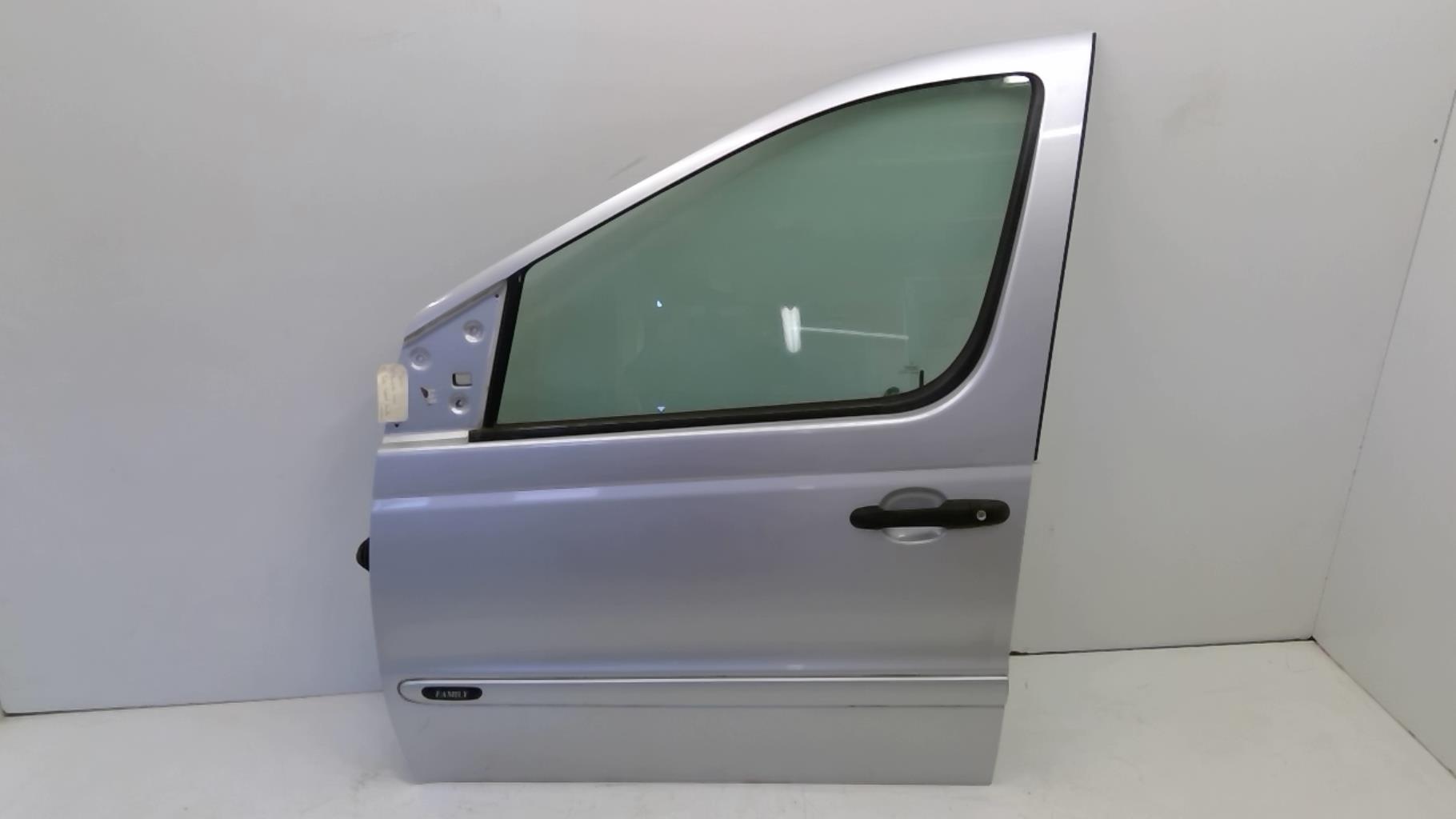 Porte avant gauche