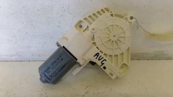 Moteur leve vitre avant gauche