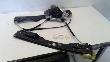 Leve vitre electrique avant droit