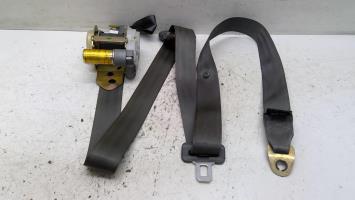 Ceinture avant droit
