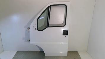 Porte avant gauche