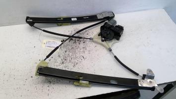 Leve vitre electrique avant droit