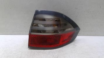 Fanale posteriore principale destro (luci)