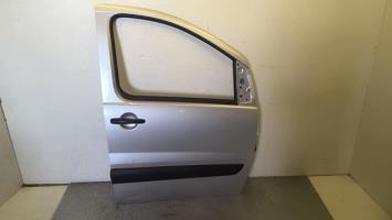 Porte avant droit