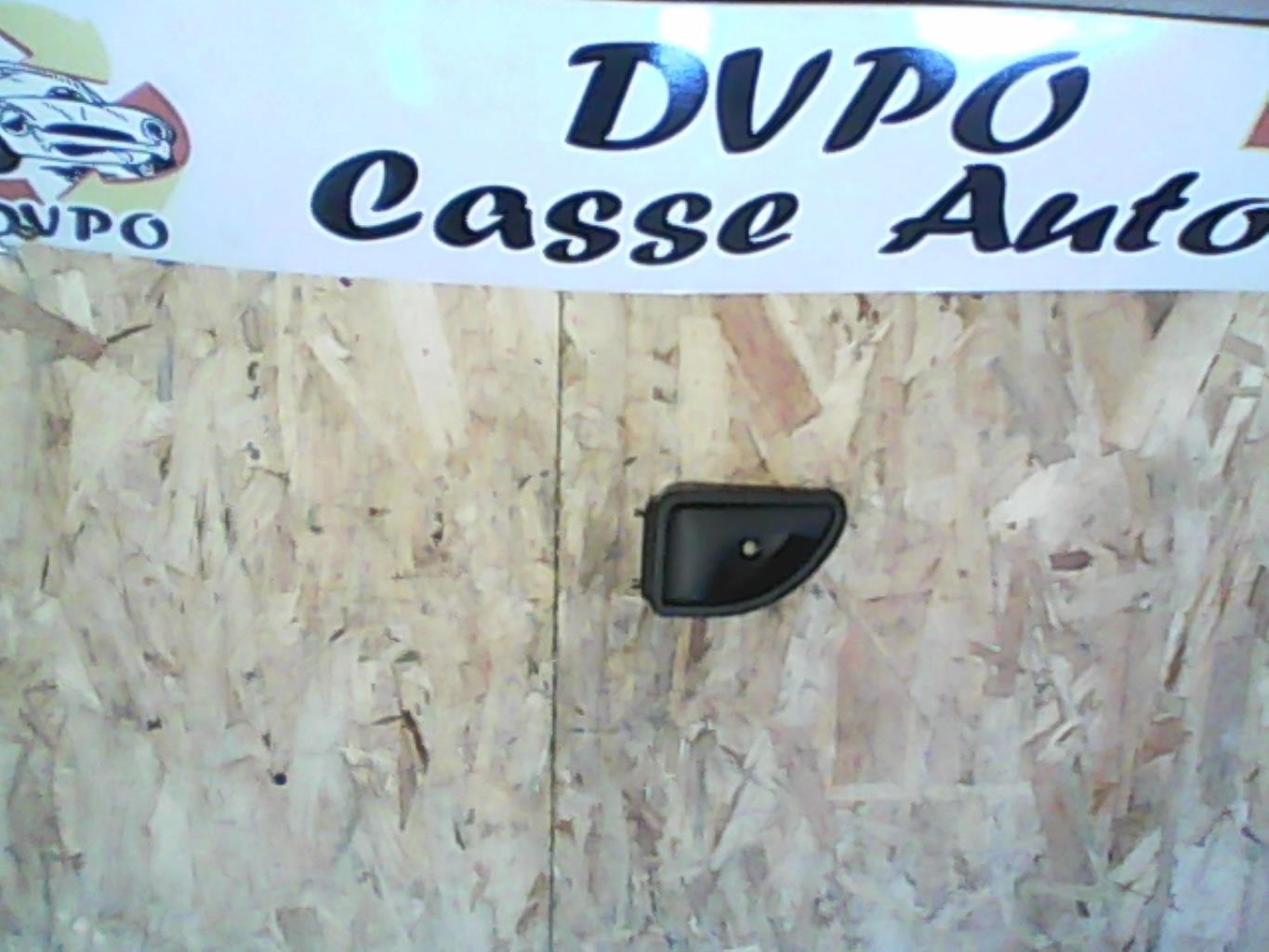 Poignee interieur avant droit