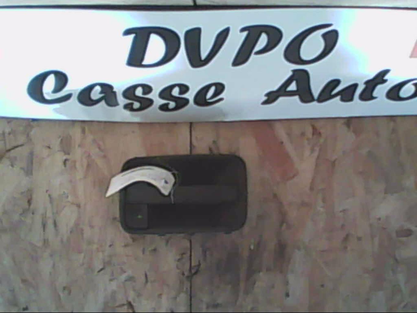 Poignee porte avant droit