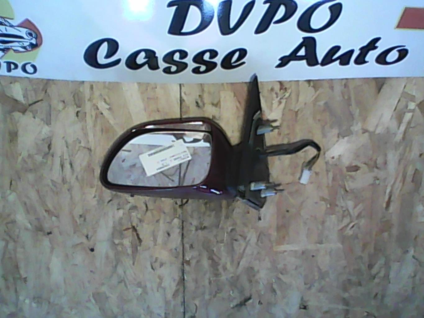 Retrovisor izquierdo