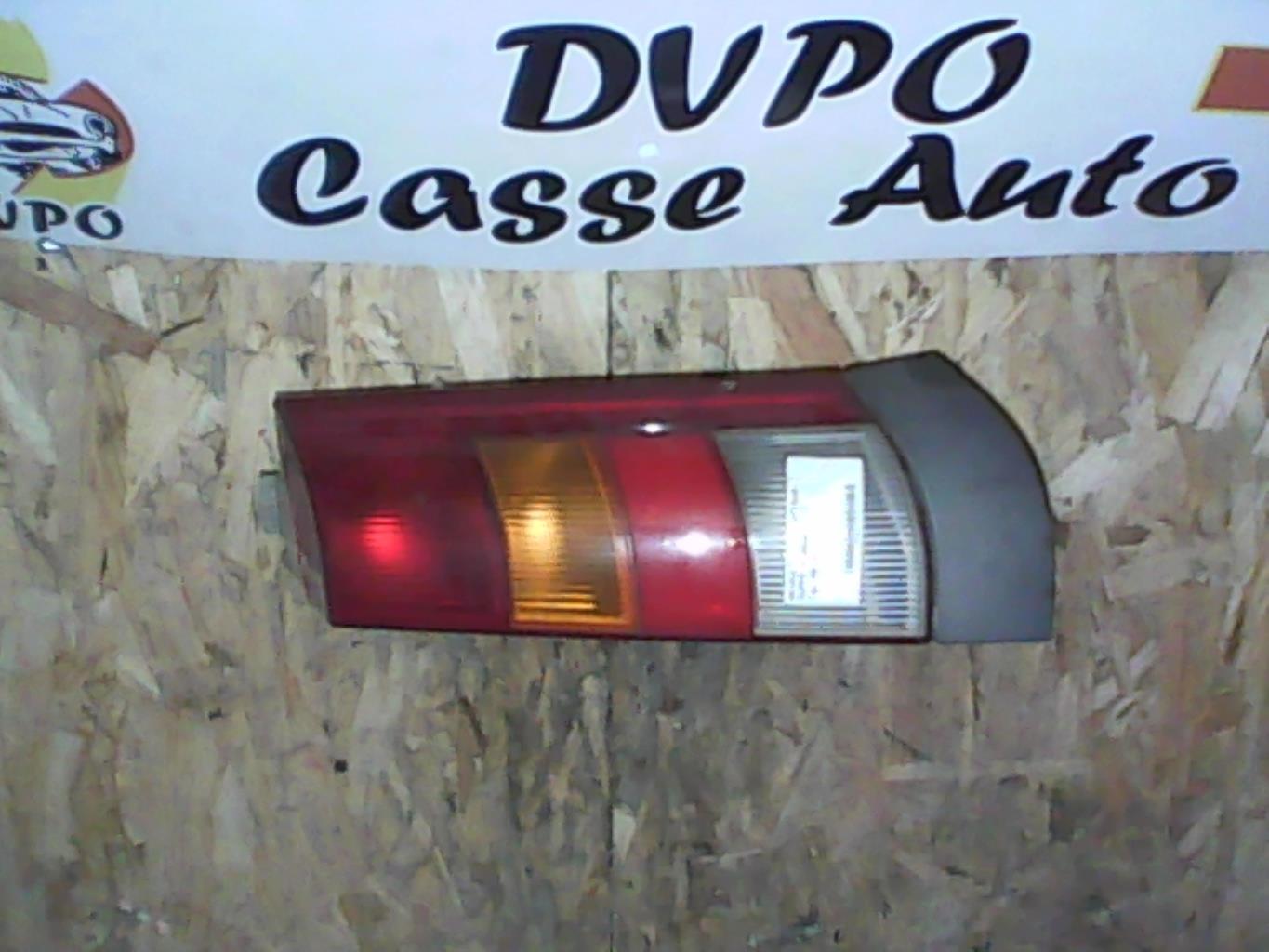 Fanale posteriore principale destro (luci)