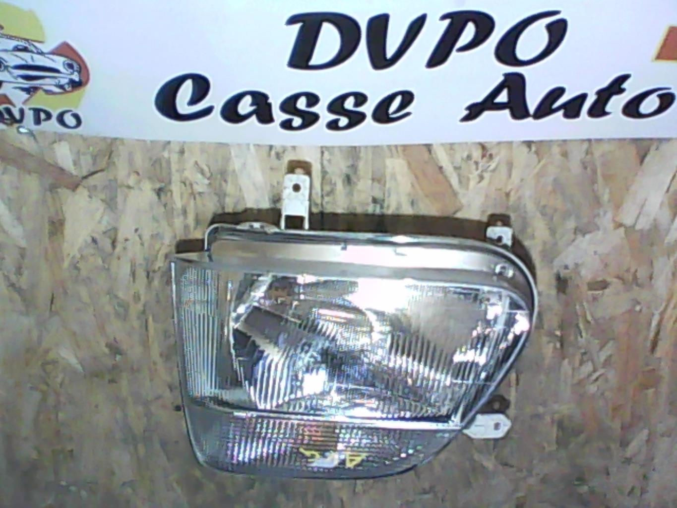 Gruppo ottico anteriore principale sinistro (luci)(faro)