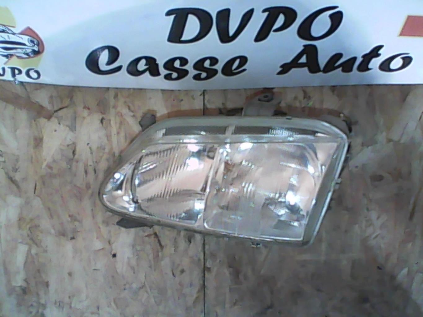 Gruppo ottico anteriore principale sinistro (luci)(faro)
