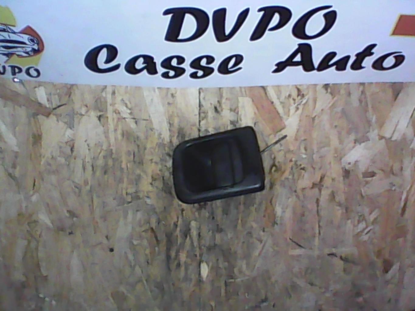 Poignee porte avant gauche
