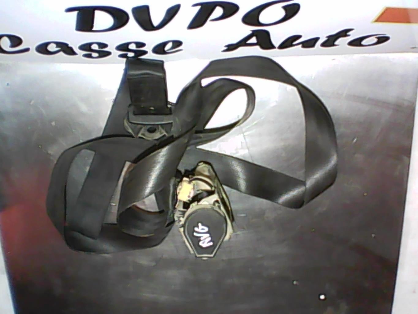 Ceinture avant gauche