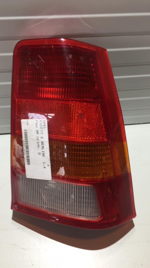 Fanale posteriore principale destro (luci) OPEL KADETT E Gasolina - 1